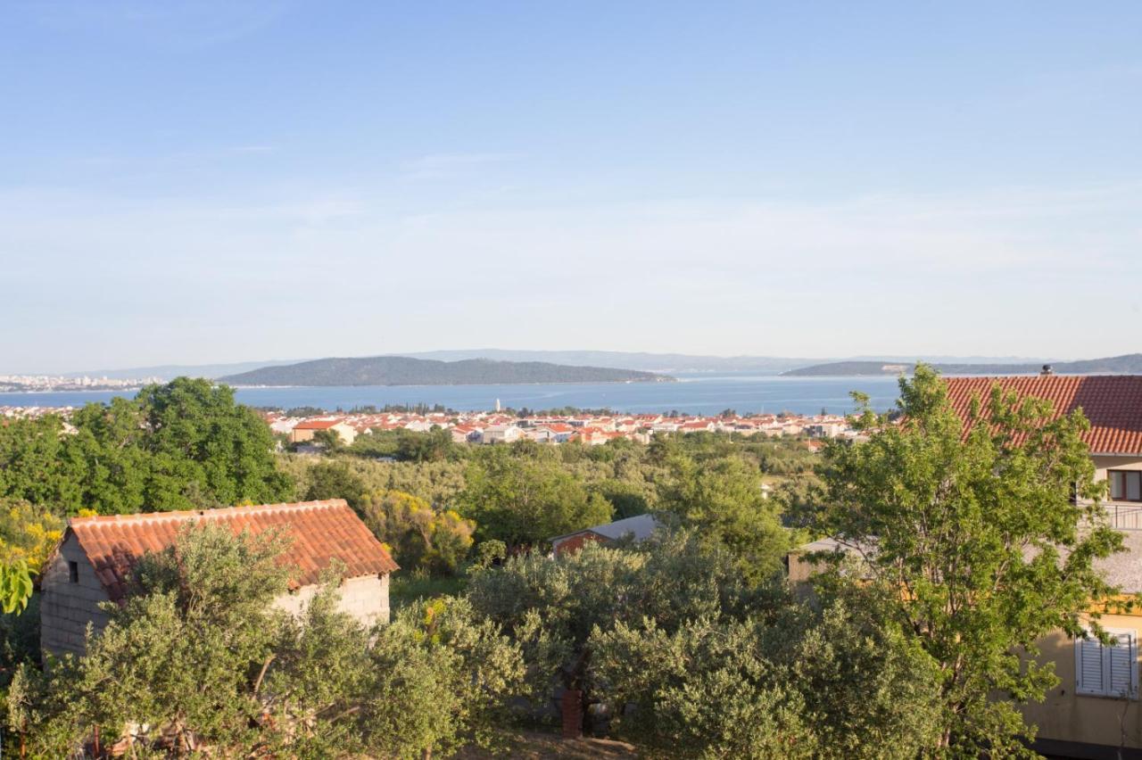 Villa Ivano With Sea&Mountain View Каштел-Стари Экстерьер фото
